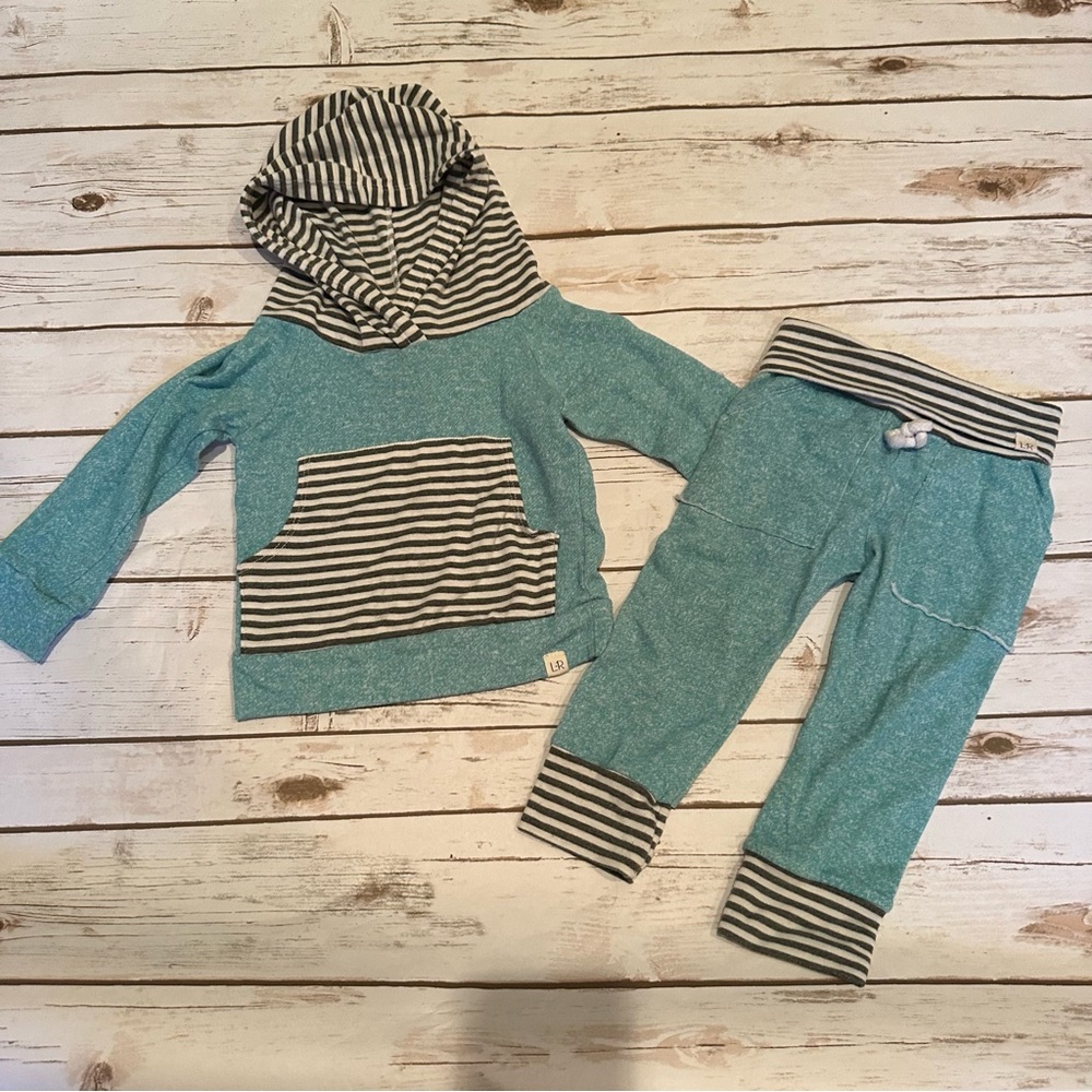 Lulu & Roo teal outfit